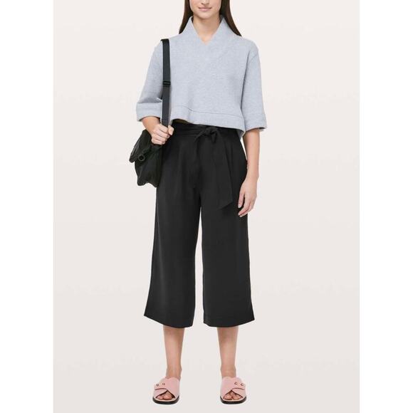 Lululemon Noir Crop Waist Tie Wide Leg High Rise Relaxed Fix Black Size 4 - Picture 1 of 15